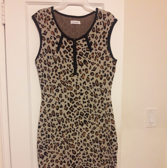 Calvin Klein Cheetah Dress size M Stretch Sweater - Picture 1 of 8